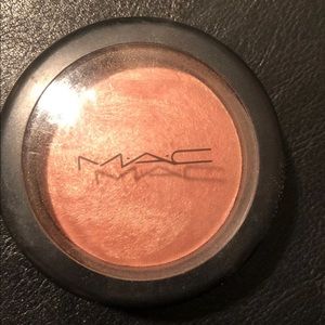 Mac “warm soul” blush